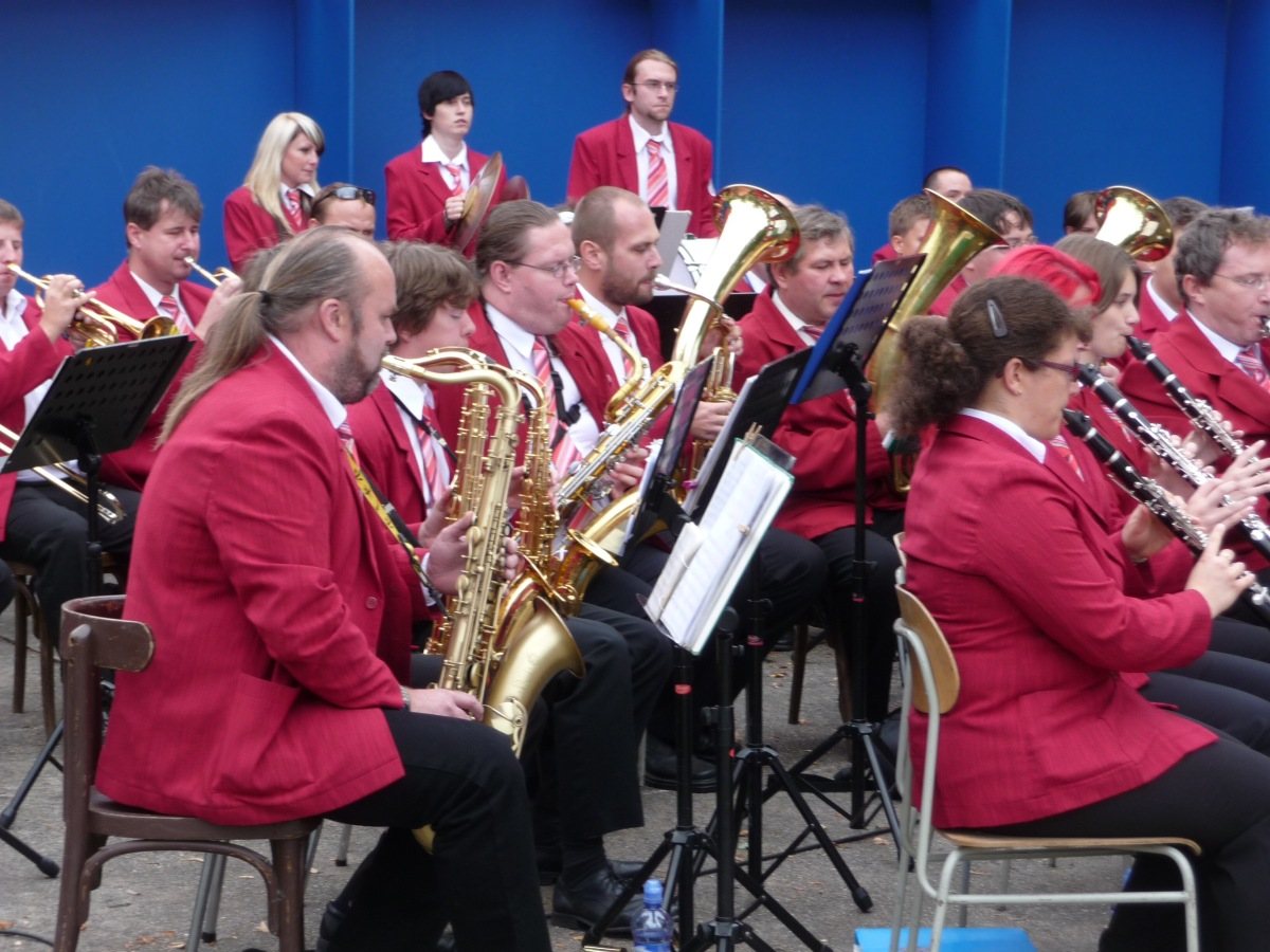 Dechový orchestr mladých na Fadrhonsově festivalu v Dobrovici v roce 2009